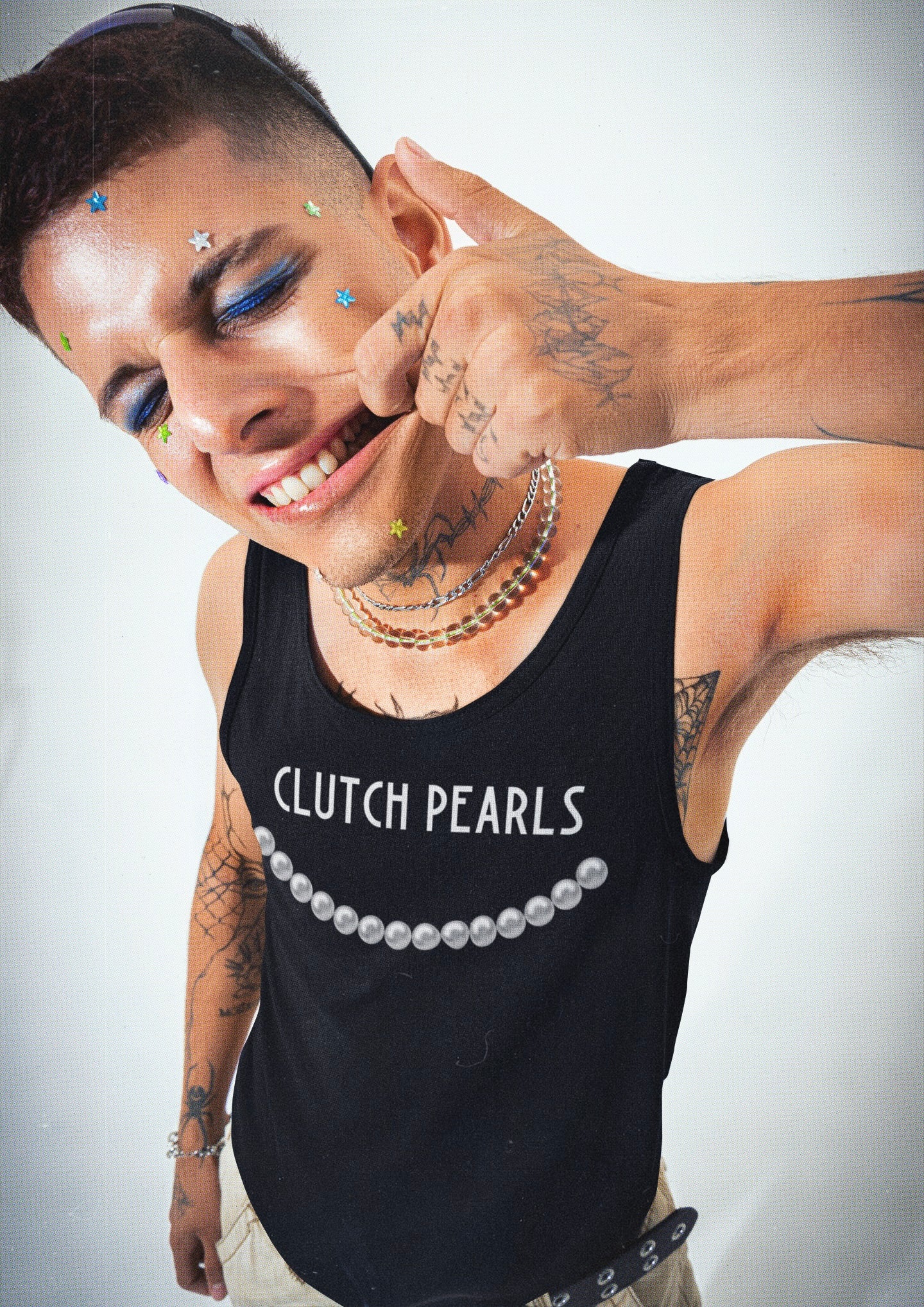 Clutch Pearls Unisex Jersey Tank Top - Stylish Pearl Design for Casual Wear