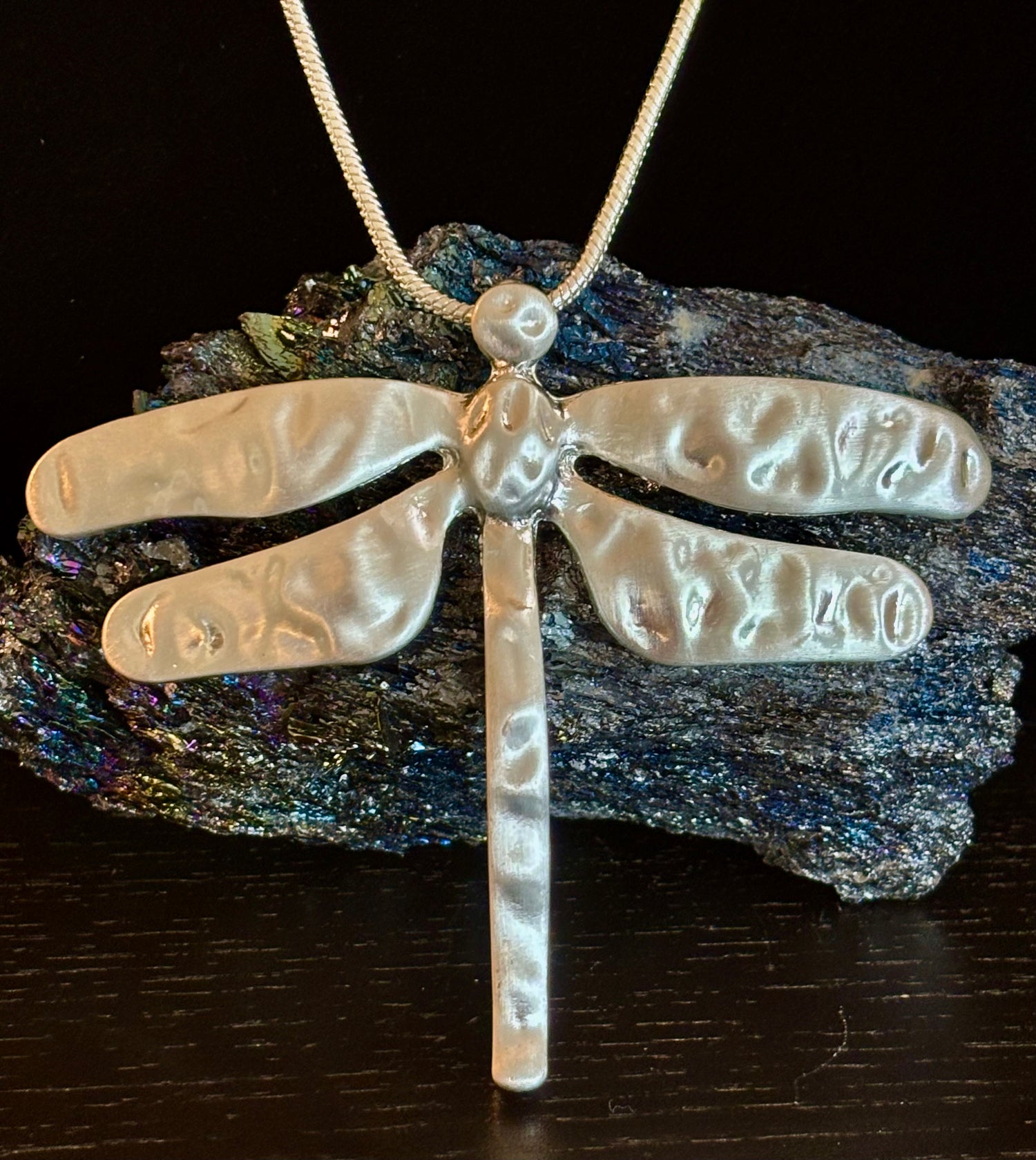 🐉 Dragonfly Pendant Necklace – Embrace Change, Fly Fierce