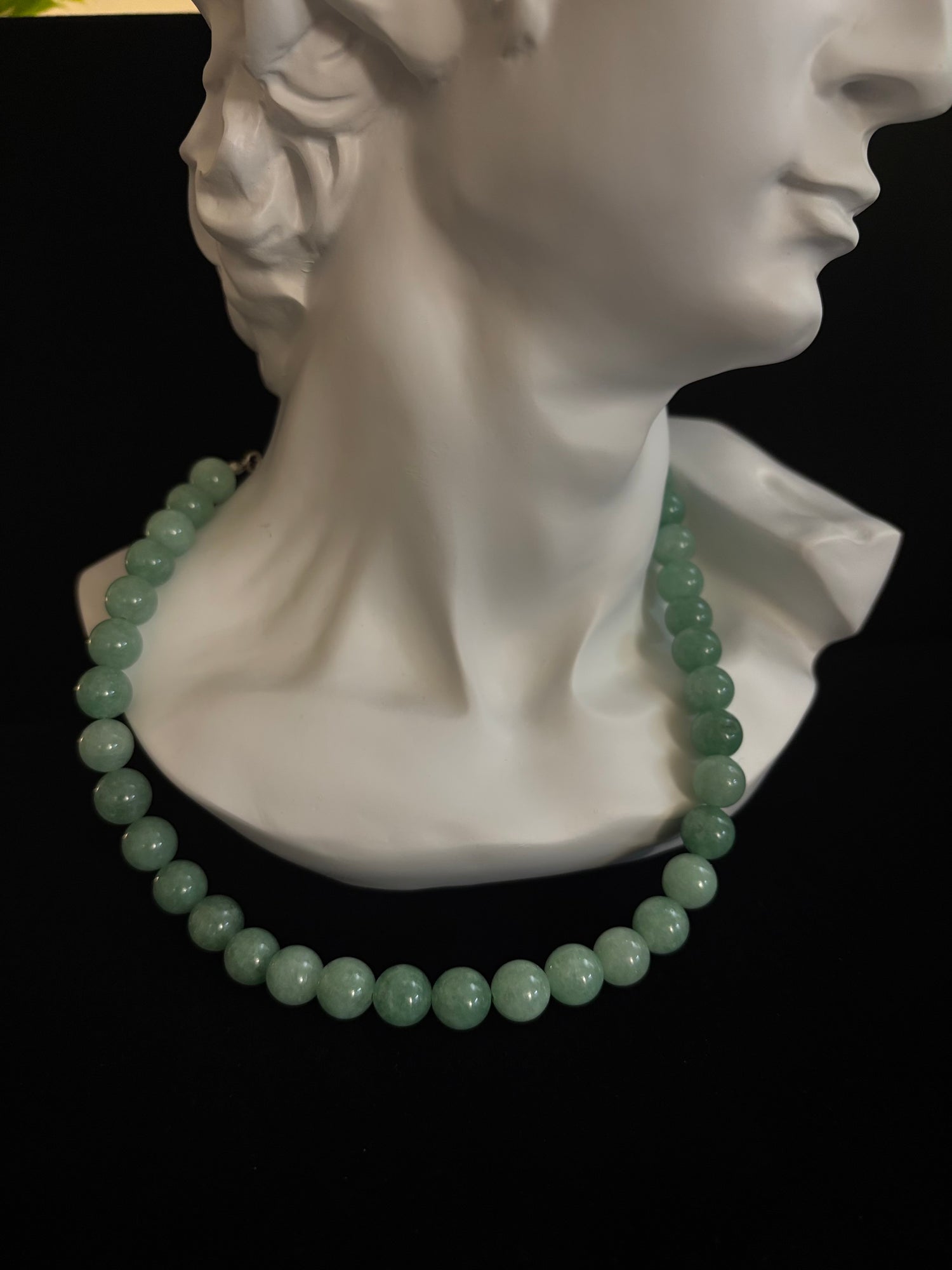 Green Jade Beaded Choker Necklace | 10mm Natural Stones | Adjustable 14–16 Inches