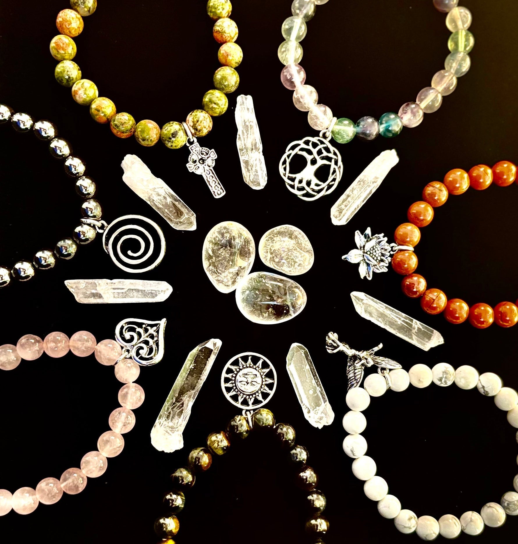 10 Affordable Holiday Gifts Under $25 That Actually Mean Something