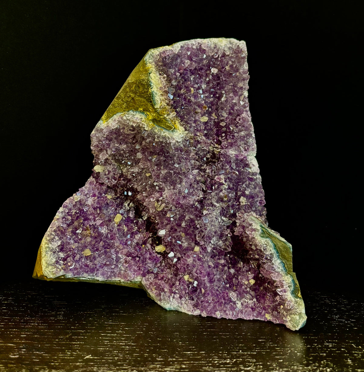 Crystals & Stones