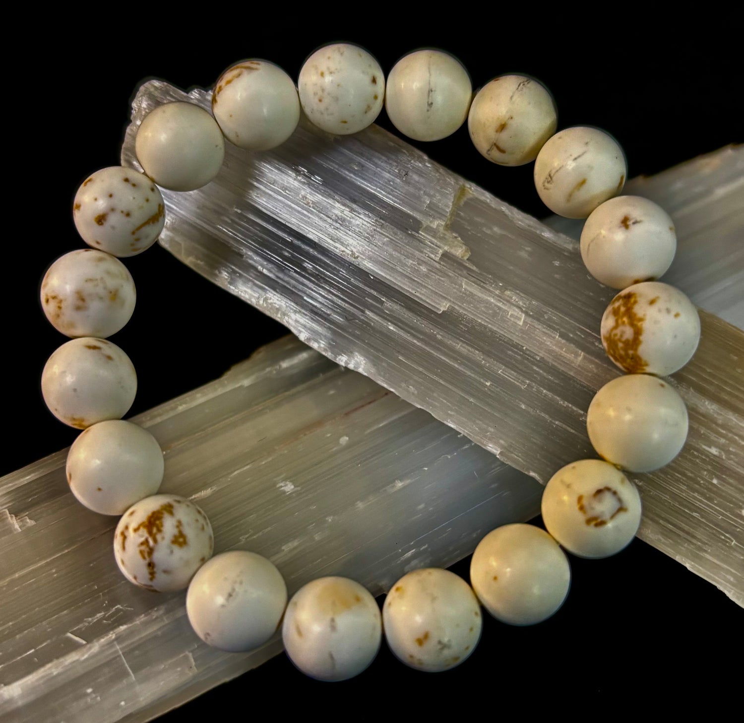 Pure Calm White Turquoise Bracelet – 10mm Matte Reiki-Infused Power Bracelet (Medium Fit)