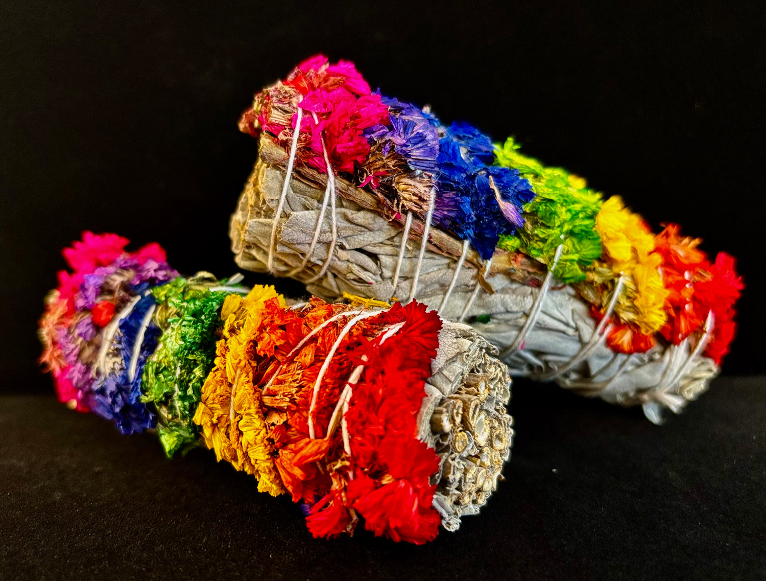 7 Chakra Sinuata Flower White Sage Smudge Bundle