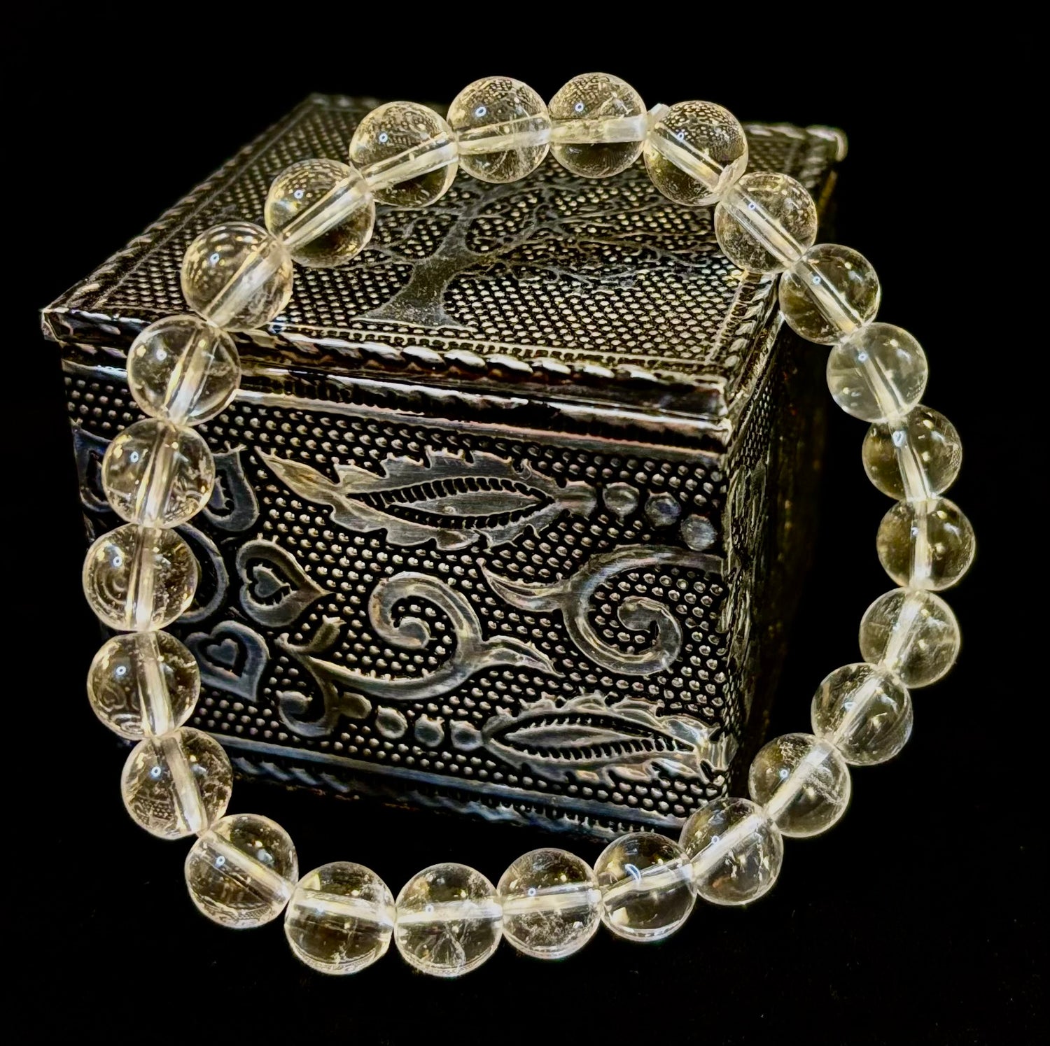 ✨ Clear Quartz Clarity Bracelet – 8mm Natural Crystal (Medium Wrists)