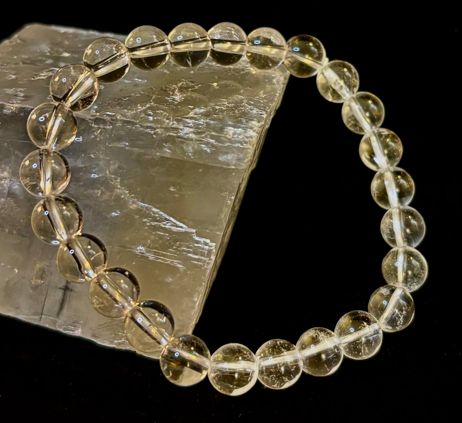 ✨ Clear Quartz Clarity Bracelet – 8mm Natural Crystal (Medium Wrists)