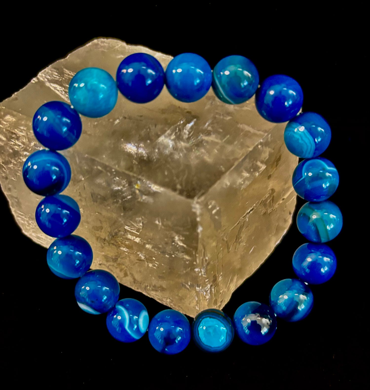 Blue Striped Agate 10mm Reiki-Infused Healing & Calm Bracelet (7.5” Medium Wrists)