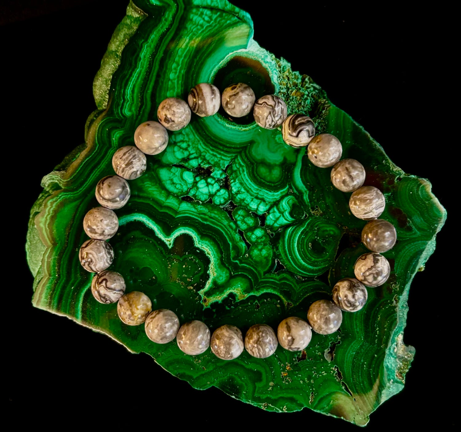 Wavy Lace Jasper 8mm Reiki-Infused Manifestation & Grounding Bracelet (Medium-Large Wrists)