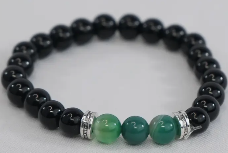 Green Natural Stone Stretchy Bracelet – Handcrafted in Turkey